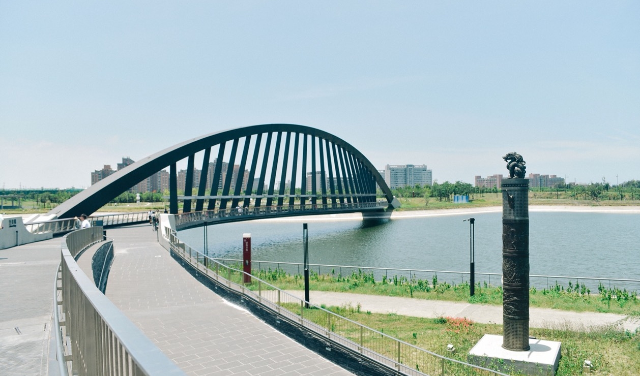 S__12001347 S__12001347